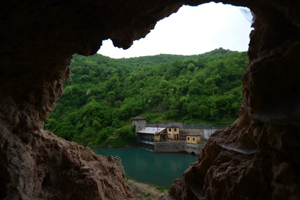 Fellows Explore Aqueducts at Vicovaro and (with AIAC) under the American Academy
