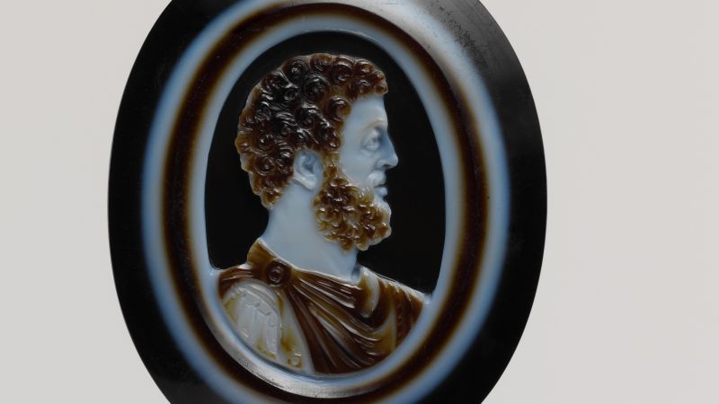 Magical Gem - Portrait of Commodus