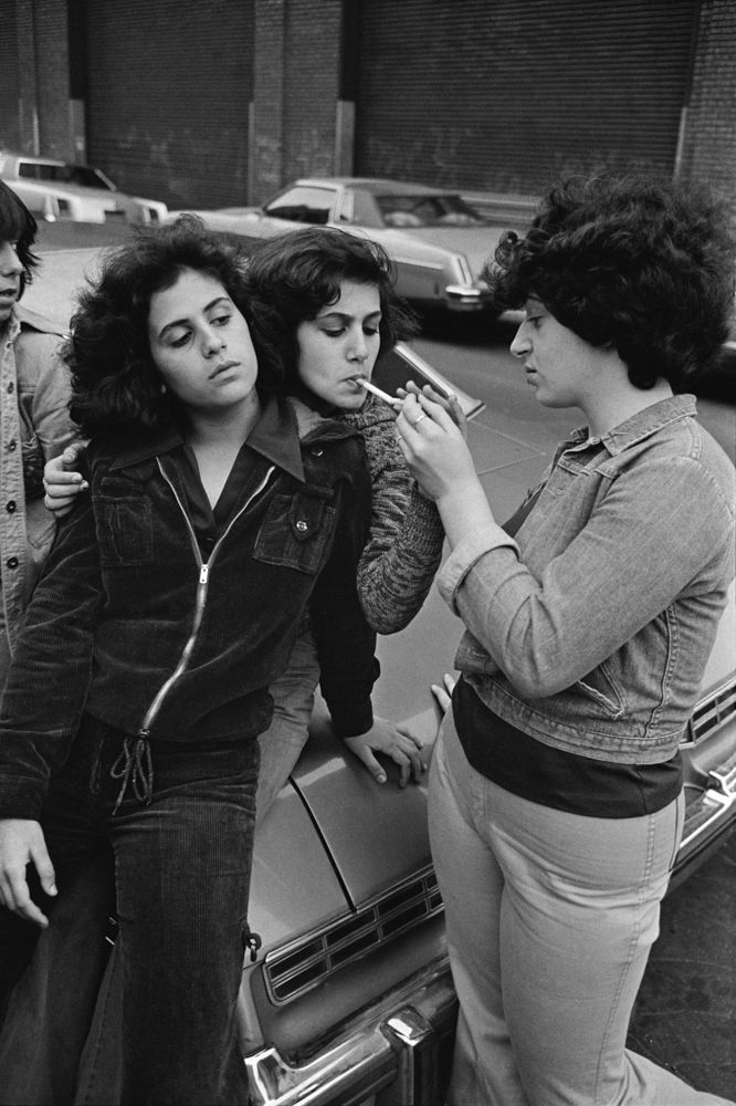 Susan Meiselas - Prince Street Girls Revisited