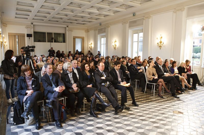 AAR Moderates Lively Discussion on Italy’s Current Political, Cultural, Economic Landscape
