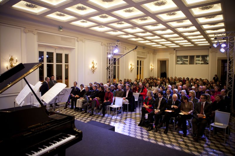 Fingertips Dance: the Scharoun Ensemble Berlin Season Six