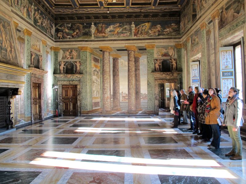 Mari Yoko Hara Discovers Rome Through the Renaissance Painter-Architect Baldassarre Peruzzi