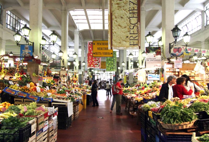 Ruth W. Lo Looks at How Food Relates to Rome's Architecture and Urbanism in the Early Twentieth Century