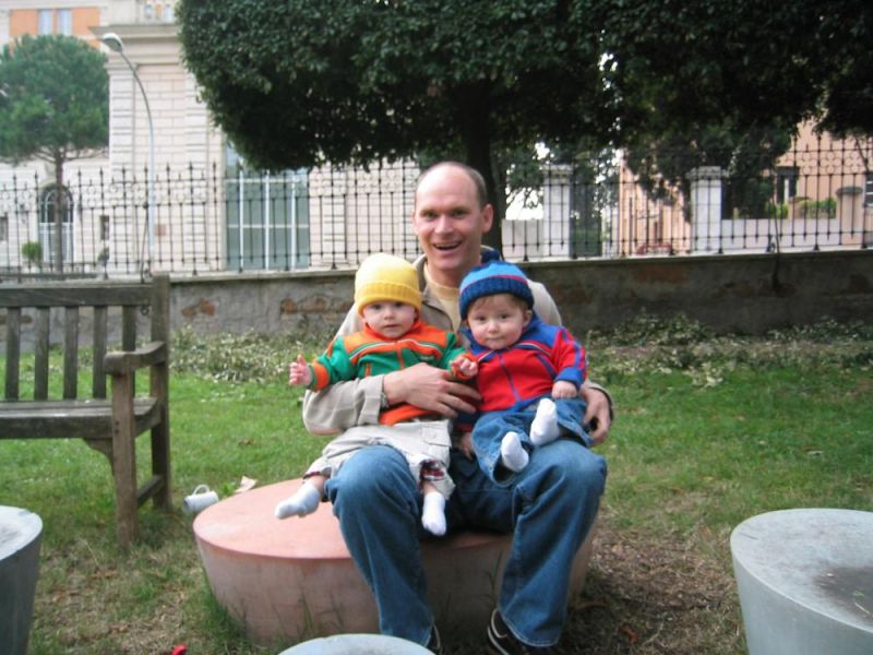 Anthony Doerr with twin sons at AAR